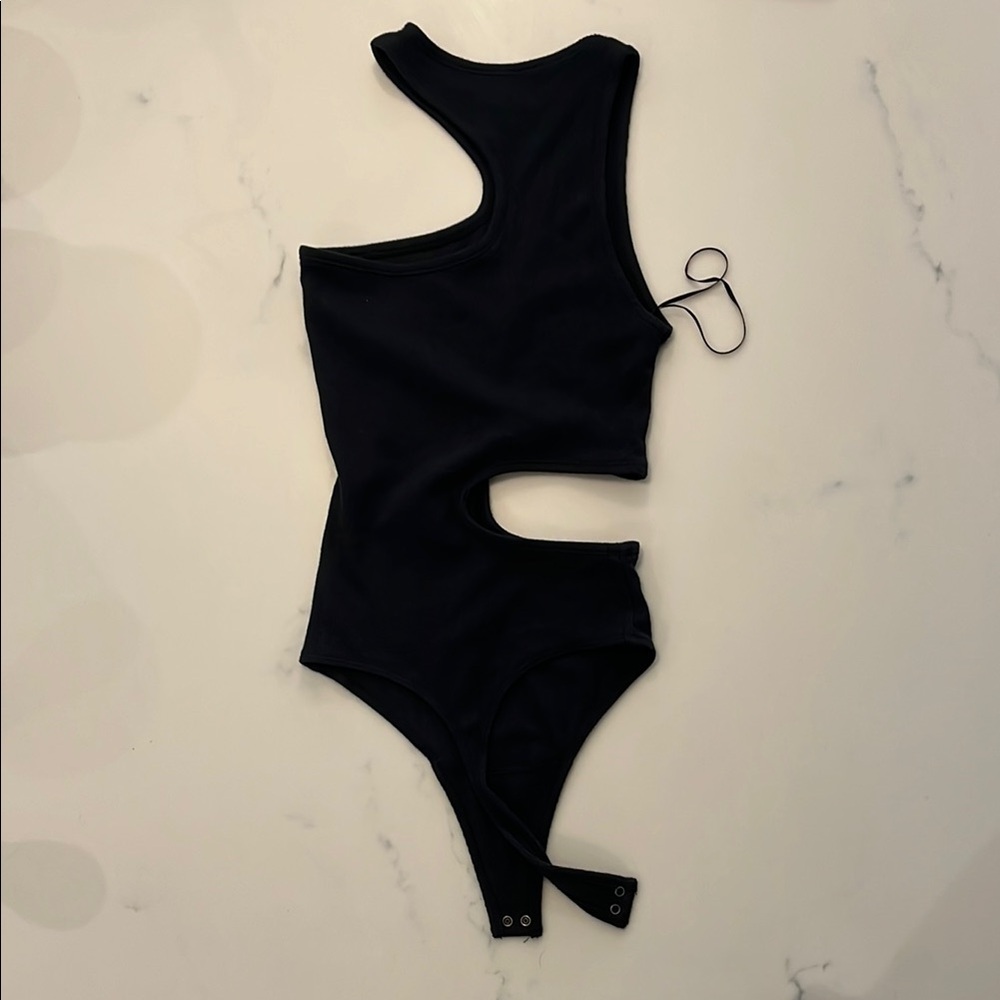 Abercrombie & Fitch Black Ribbed Top - Picture 3 of 3